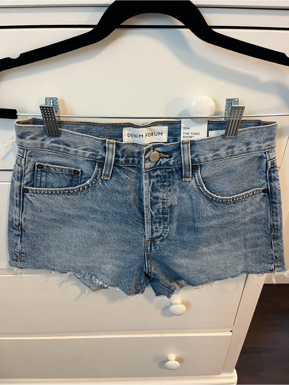 Aritzia Denim Forum THE YOKO SHORT NWT